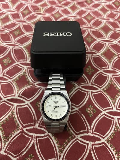 seiko 5 watch 21 jewels