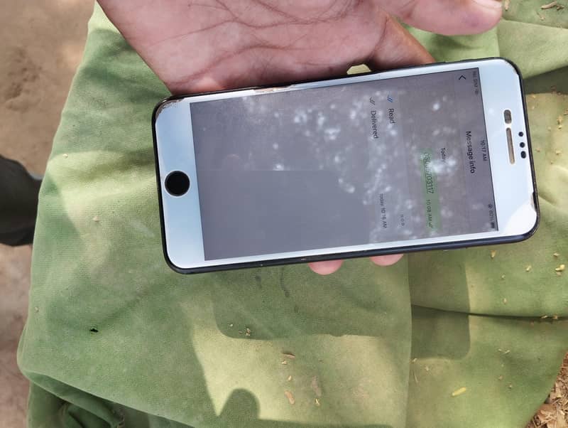 Apple iPhone 7 Plus 3