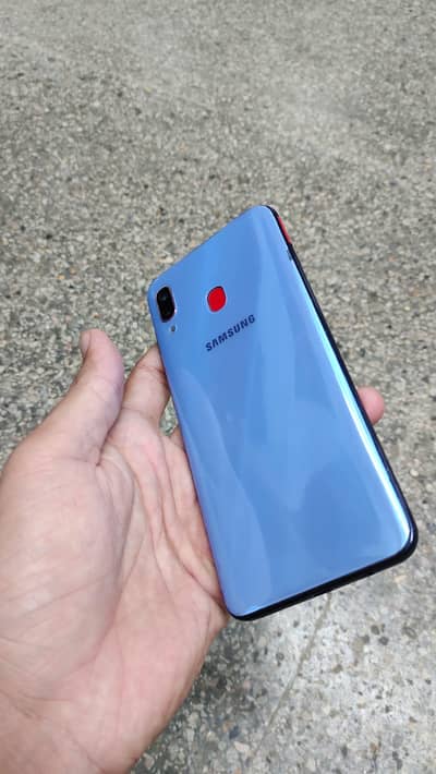 Samsung Mobile A20