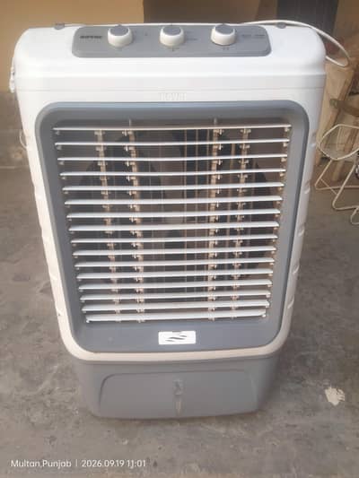 Royal Air Cooler RAC-4700 Used