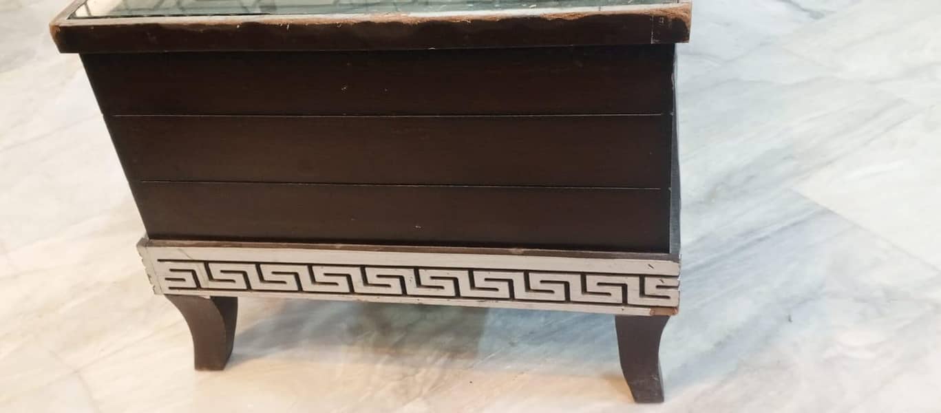 centre table 2