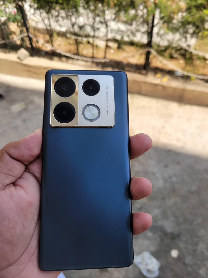 Infinix Note 40 Pro 5