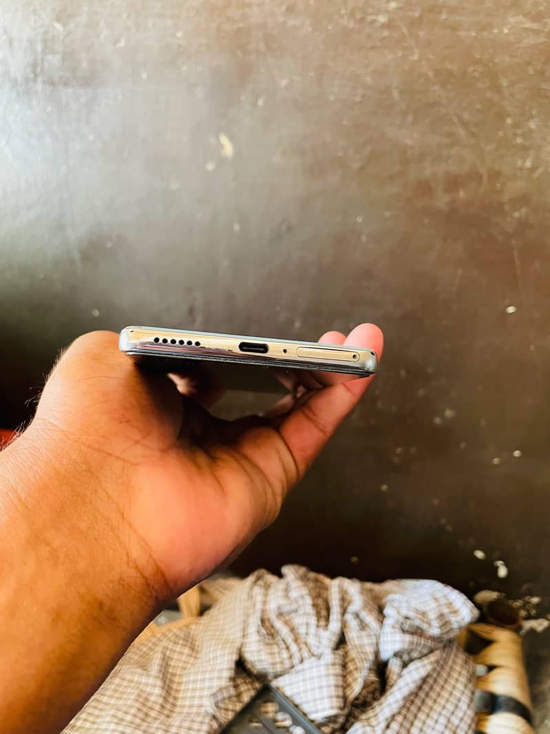 Tecno Camon 40 3