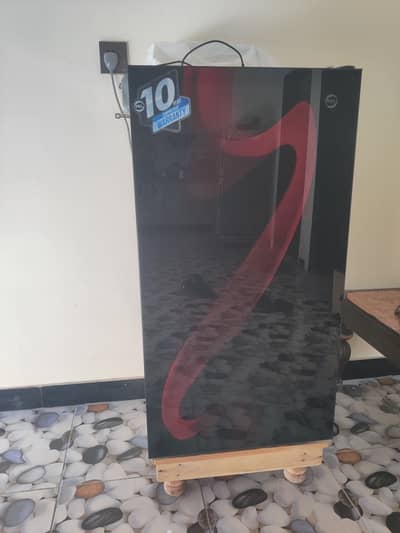 FRIDGE FOR SELL