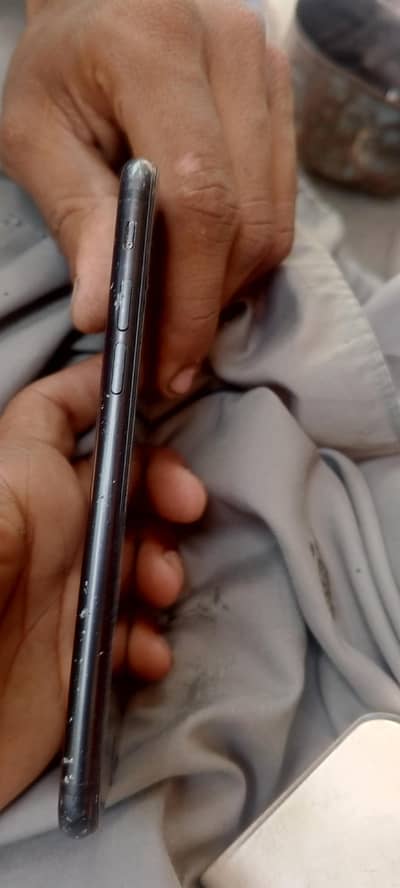 Apple iPhone 7