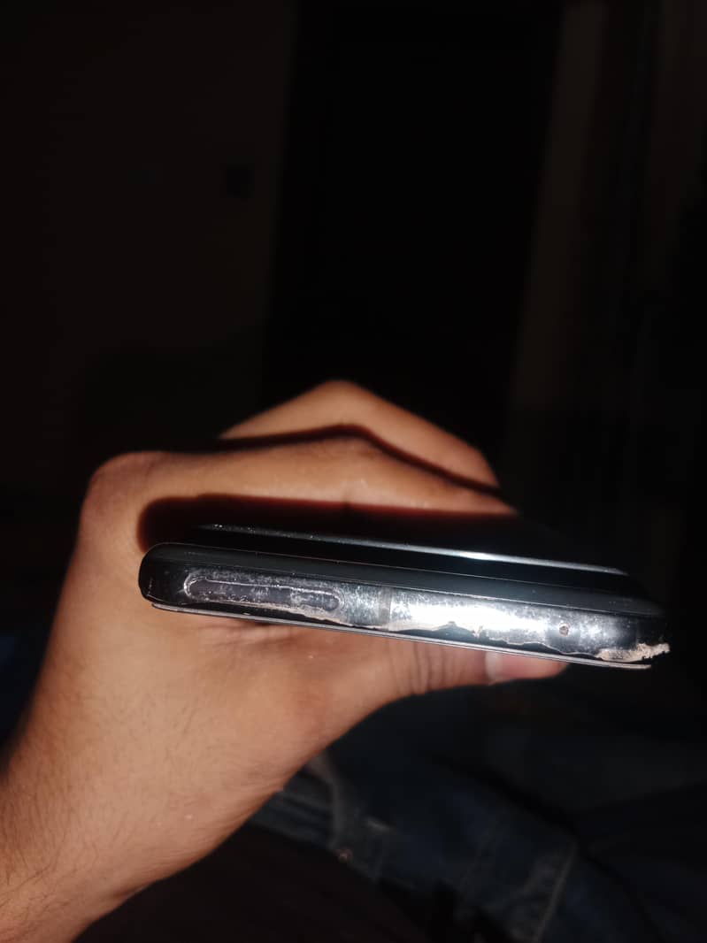 Google Pixel 8 Pro 4