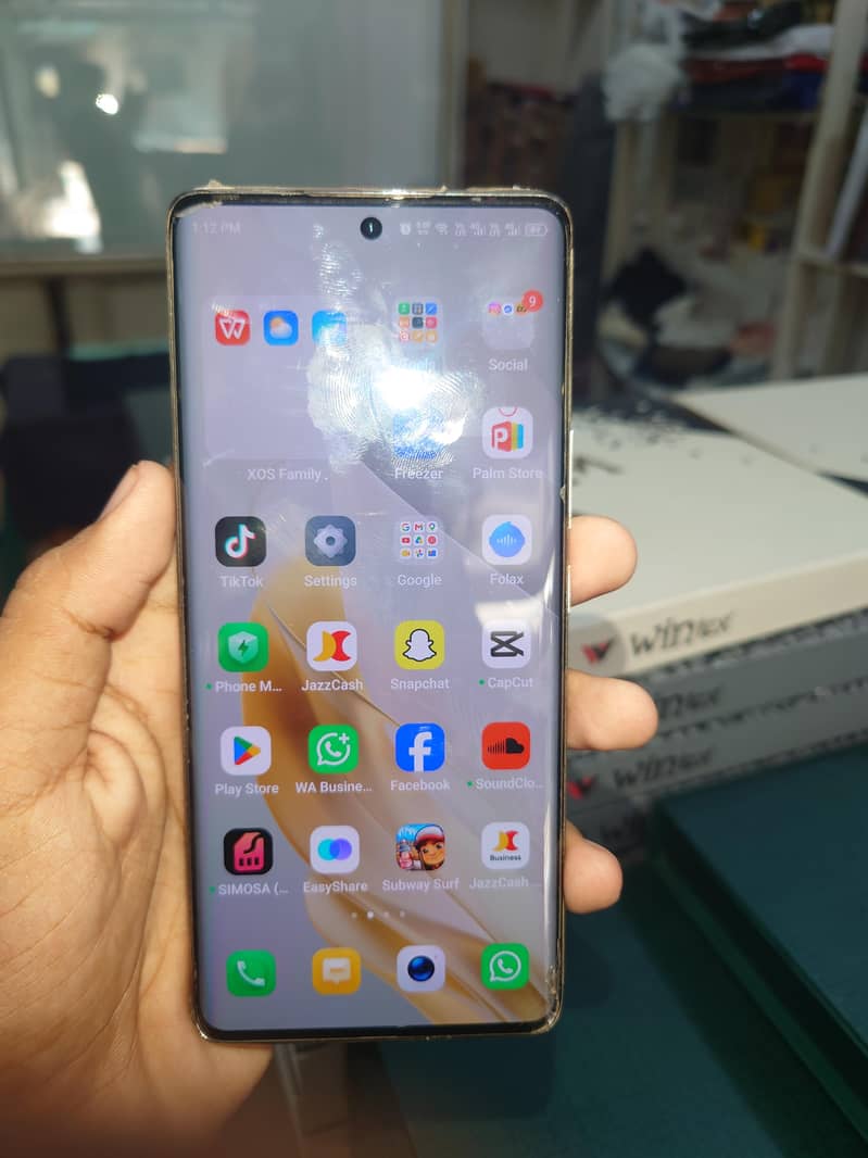 Infinix Zero 30 1