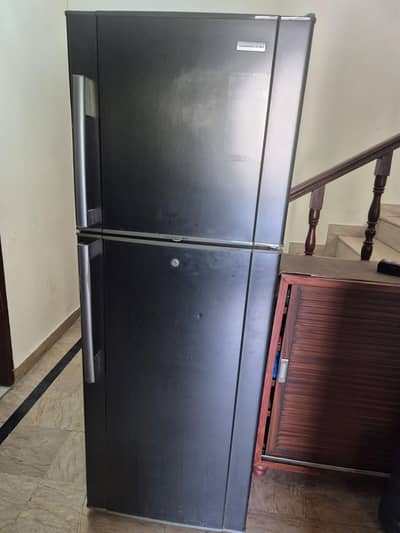 refrigerator fridge
