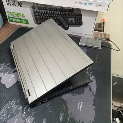 Dell Precision M4500 Gaming Laptop Quad Core i7 4GB Ram 200GB HDD ‎NV