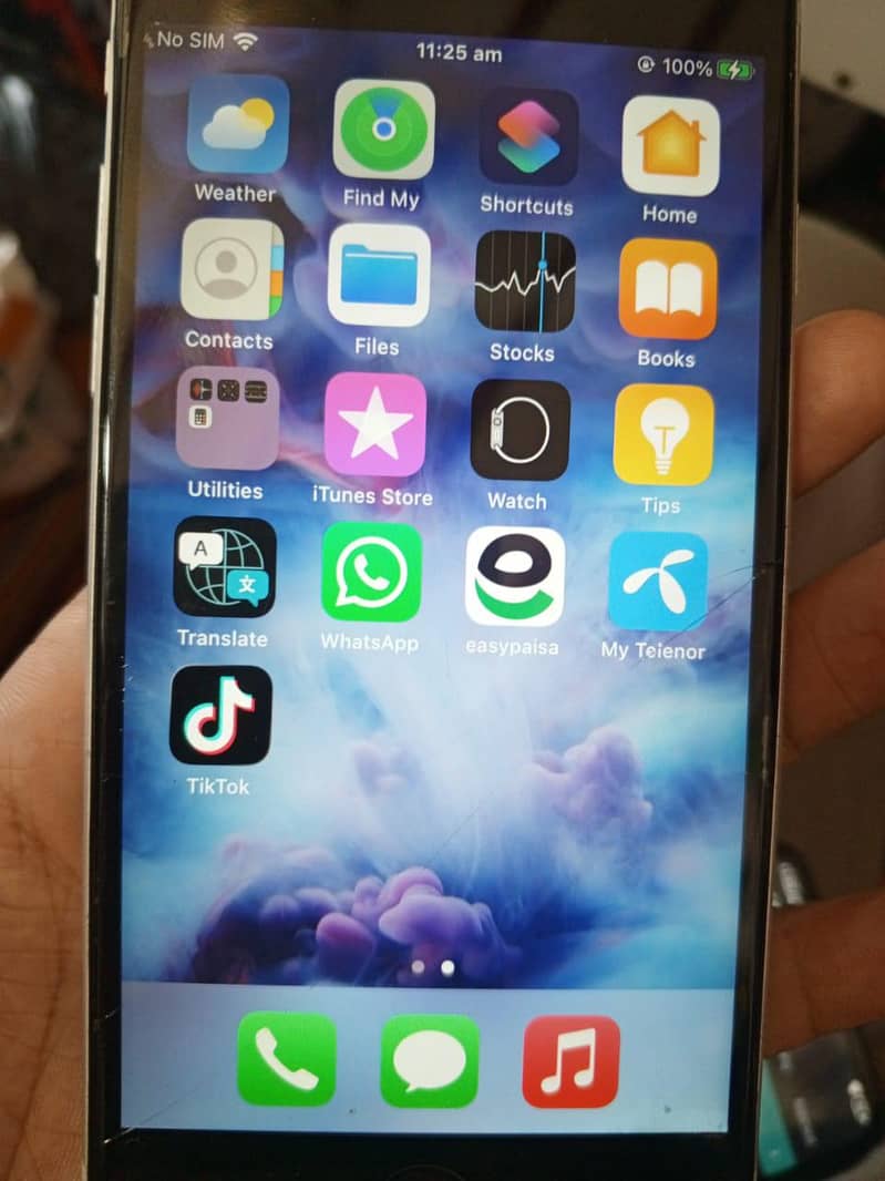 Apple iPhone 6S 1