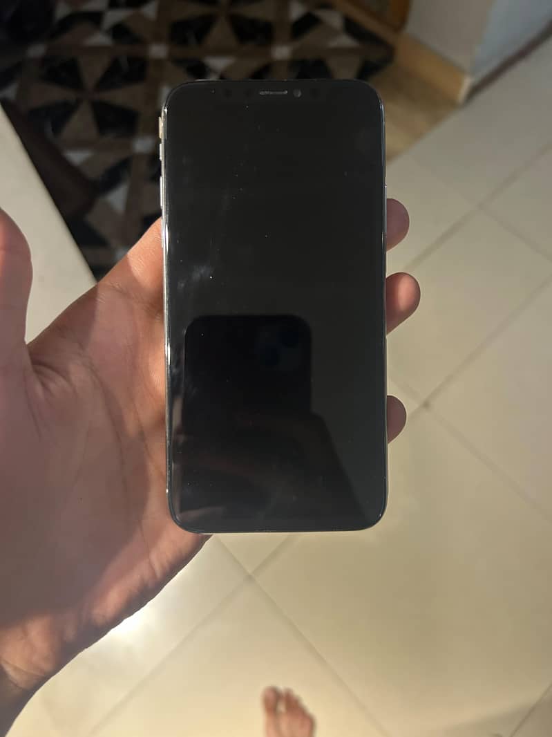 iphone x 4