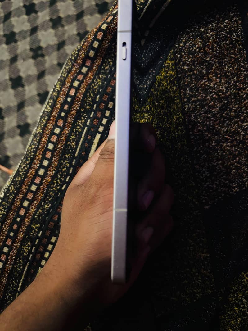 One Plus Ace 5 4
