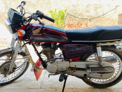 Honda 125 (2016)