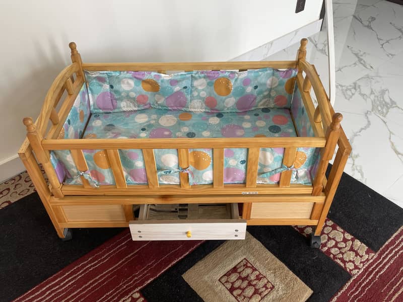 BABY COT 1