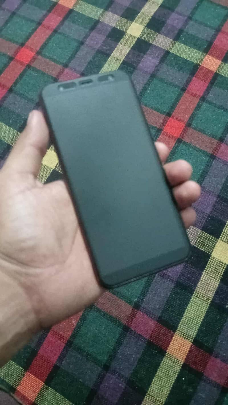 Samsung Mobile J6 Plus 6