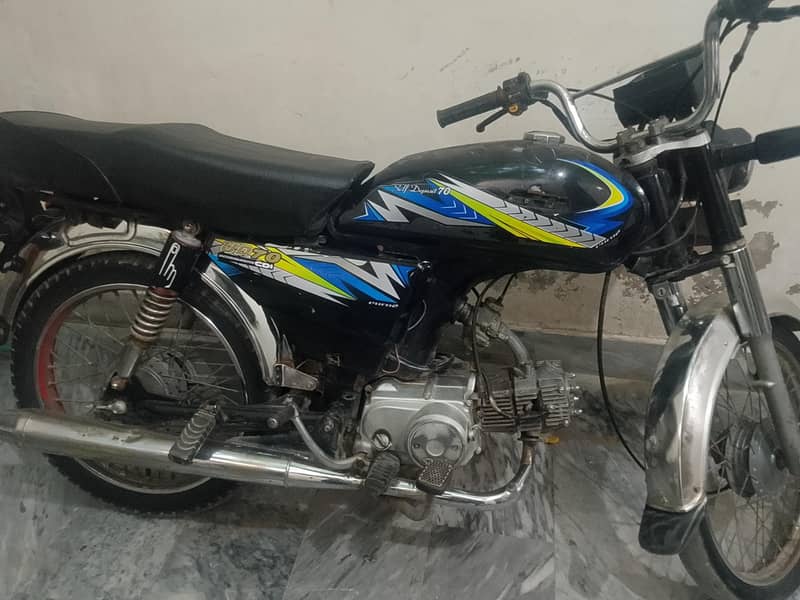 in good condition 3