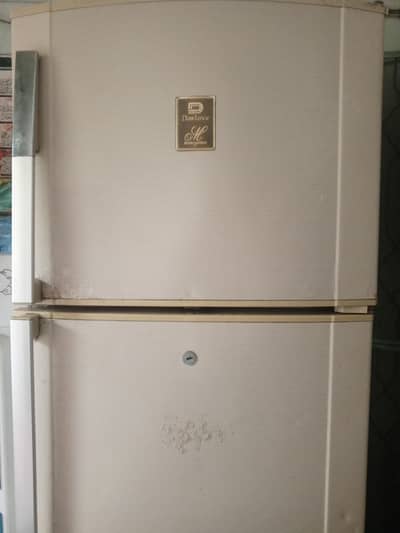 Dawlance fridge for sale