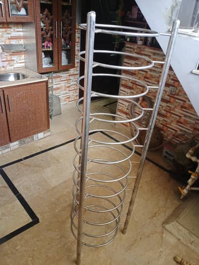 Dhai ka stand pure Steel
