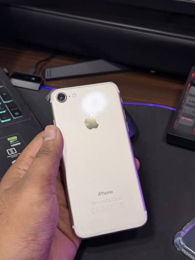 Apple iPhone 7 PTA Approved
