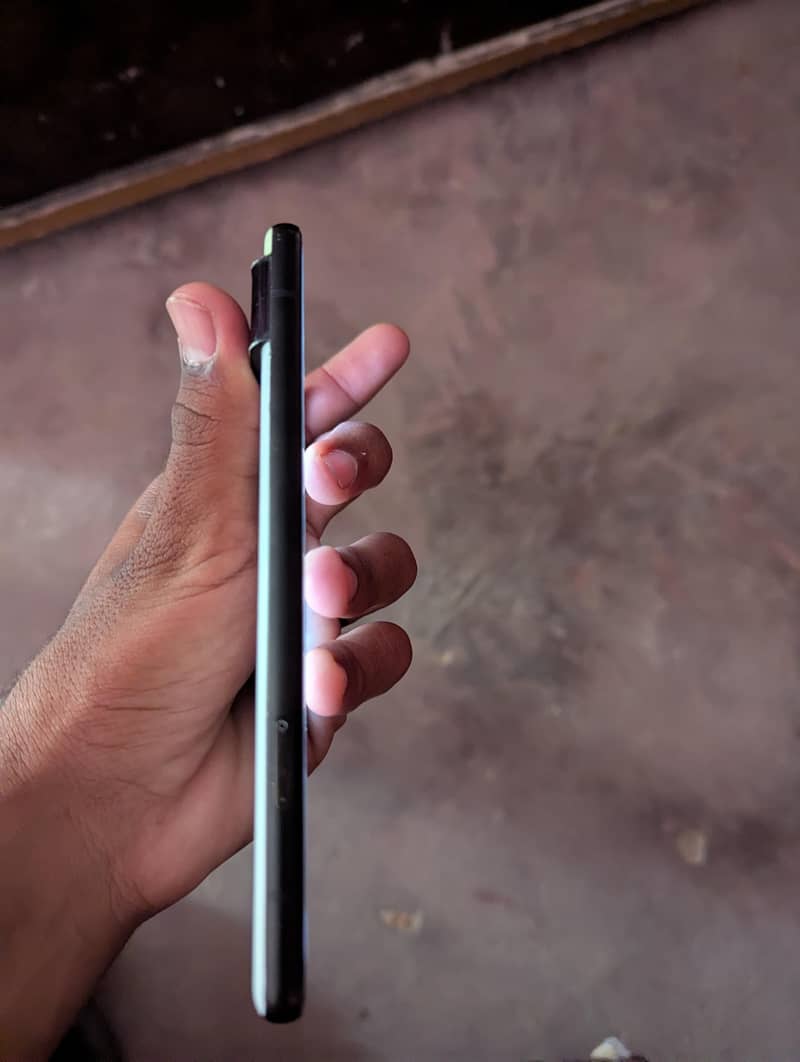 Google Pixel 6 5