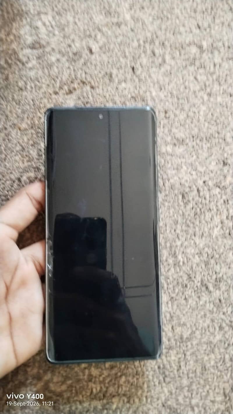 Tecno CAMON 30S 0
