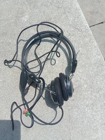 new head phone for sale price 2000