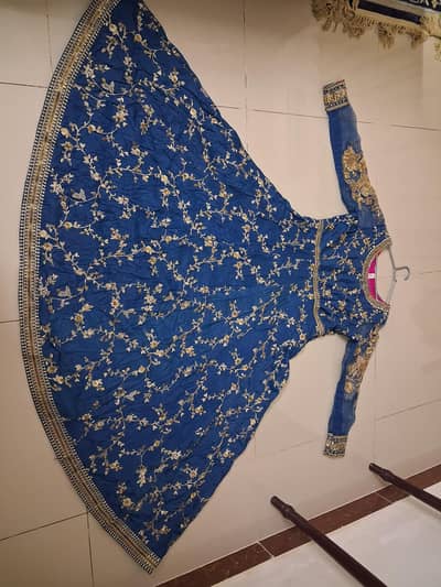 mariam and maria formal dress