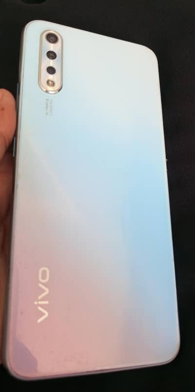 Vivo Y20