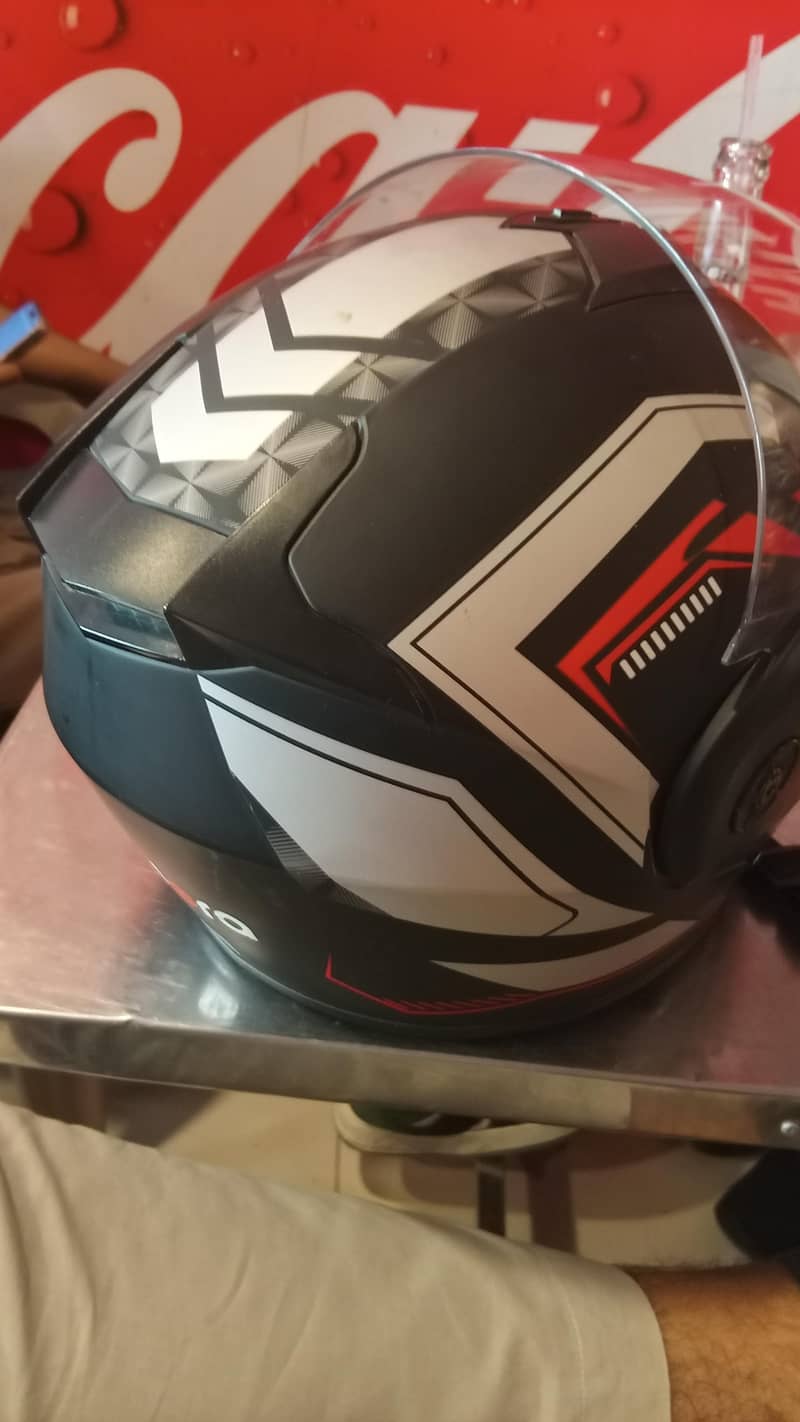 Helmet 2