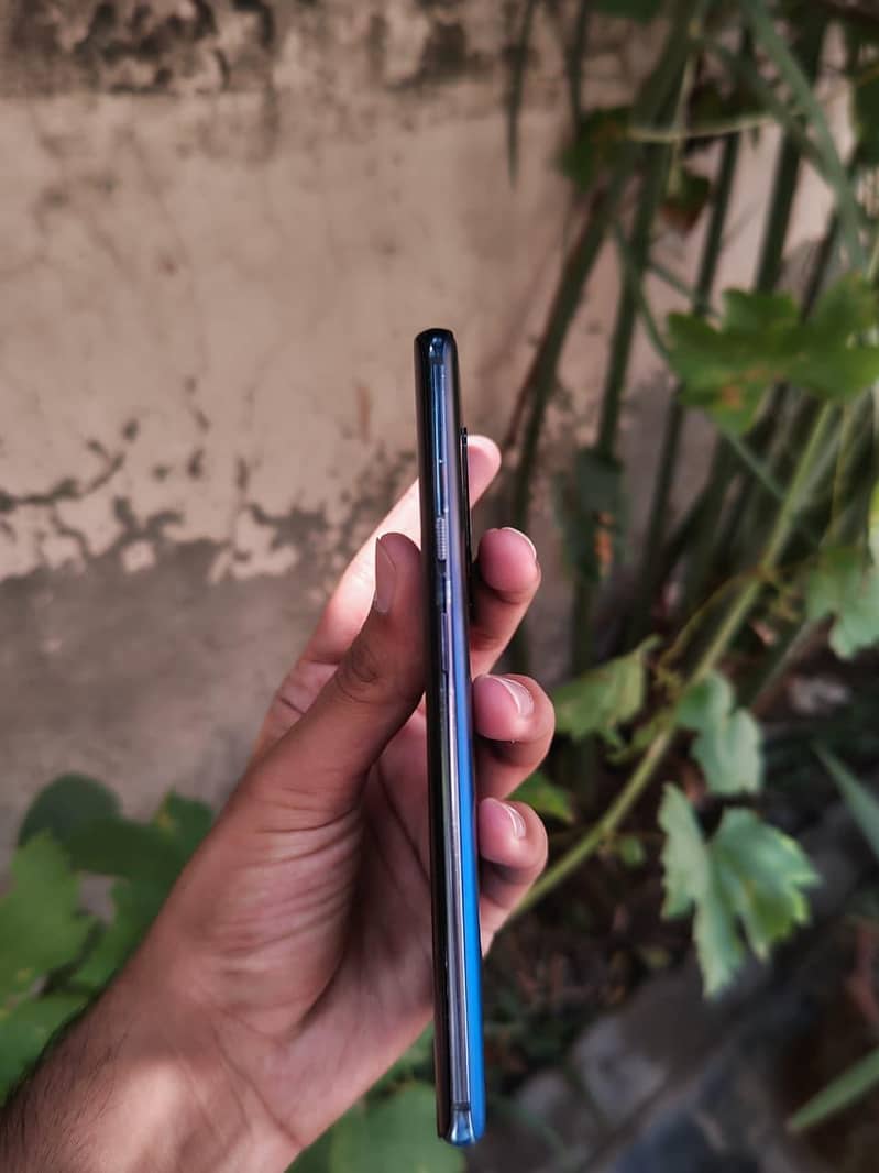 One Plus 7 Pro 1
