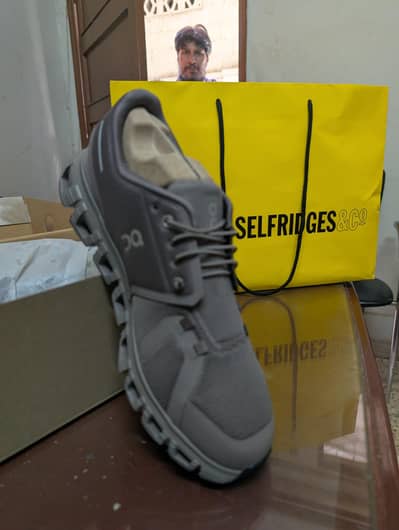 QC brand new size UK. 9.5