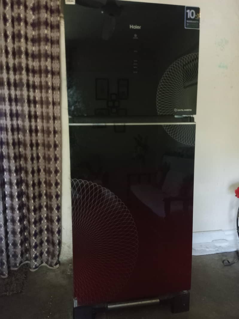Refrigerator 0
