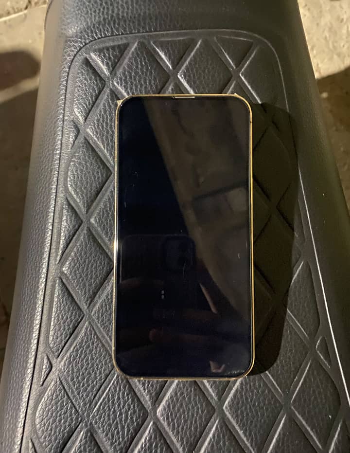 Apple iPhone 13 Pro 0