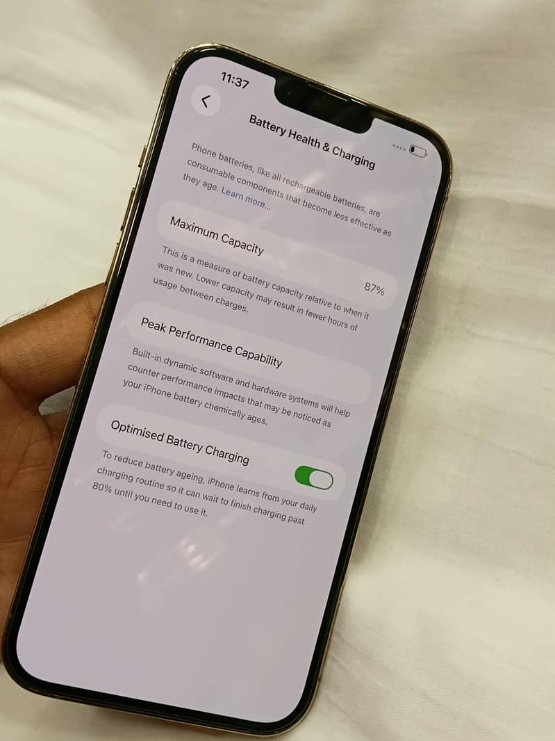 Apple iPhone 13 Pro Max 6