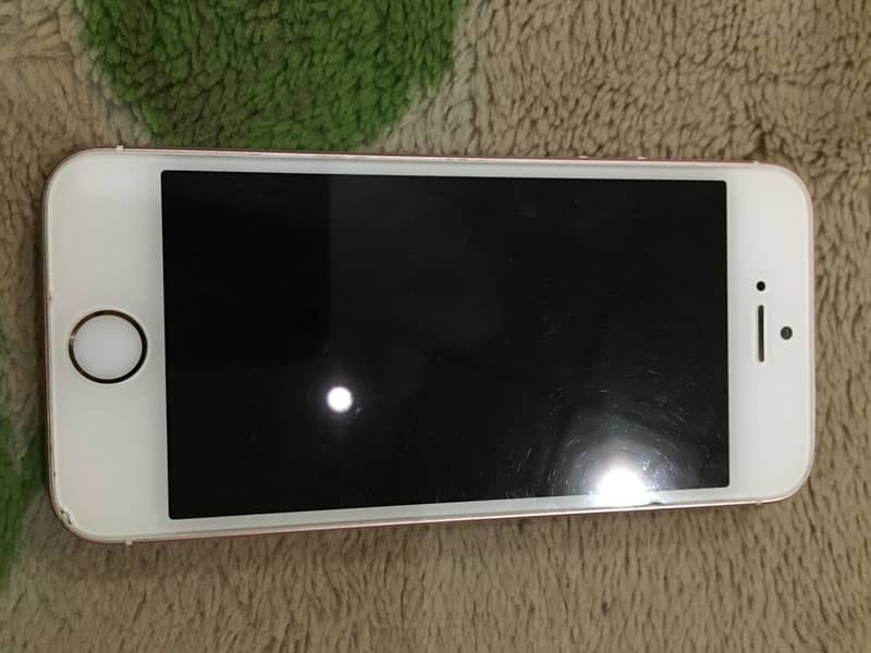 Apple iPhone SE 11