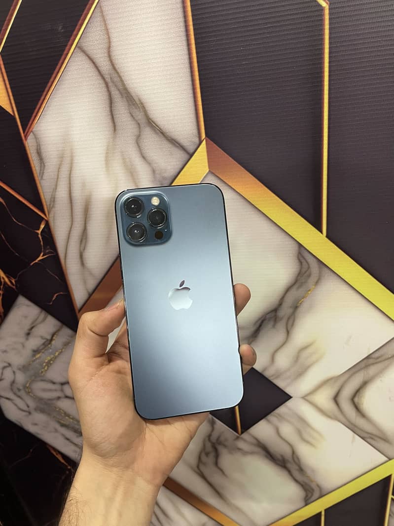 Apple iPhone 12 Pro Max 4
