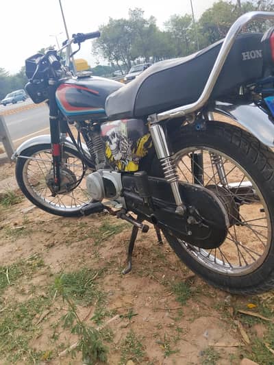 Honda 125 2022 model urgent sale