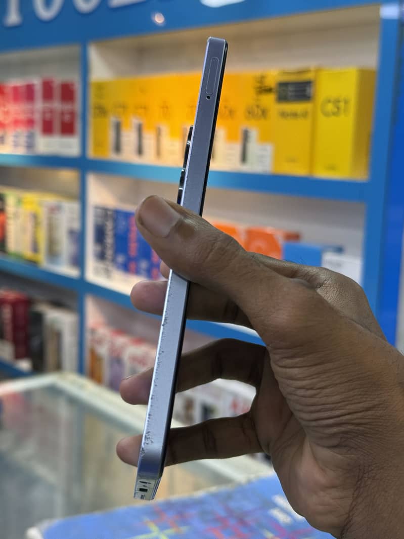 Realme Note 60 with box 2