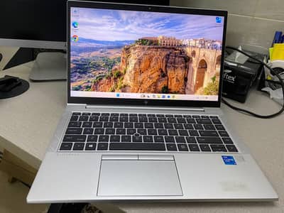 HP Elitebook 840 g8 11th gen core i5-1145g7 | 24GB RAM | 512 GB SSD