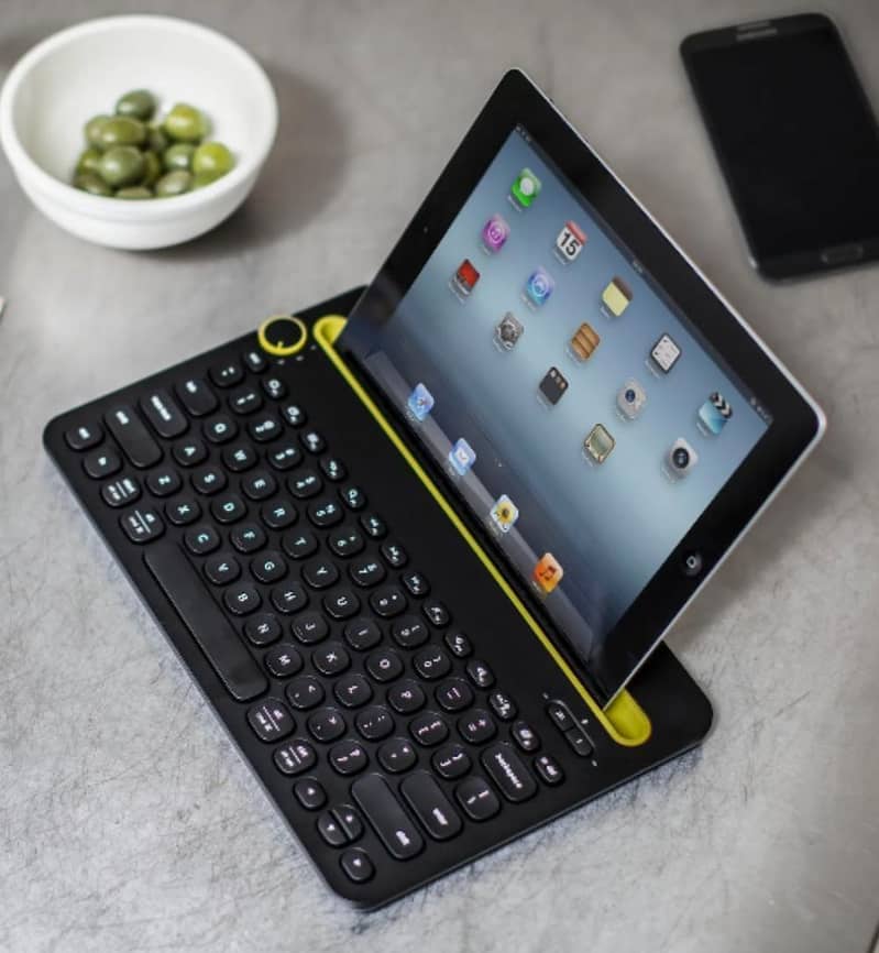 Microsoft Surface Tablet 3 6