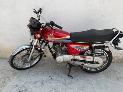 acha bike ha bull kull saf ha kis ko chàli hwa mgs jkaray