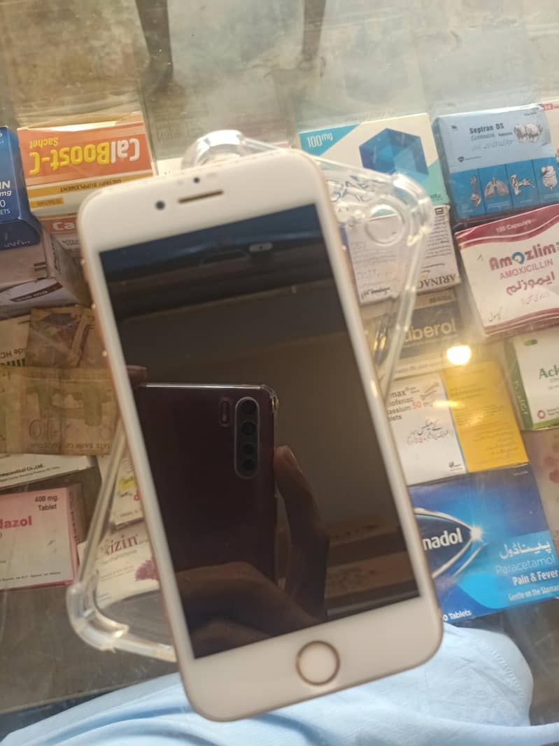 Apple iPhone 8 2