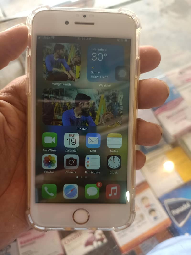 Apple iPhone 8 5