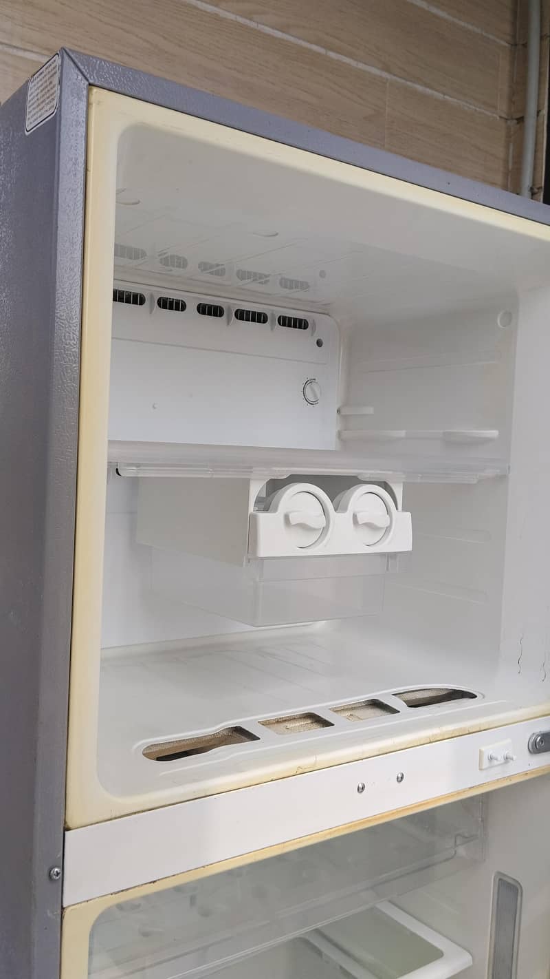 Samsung Fridge, fully functional 1