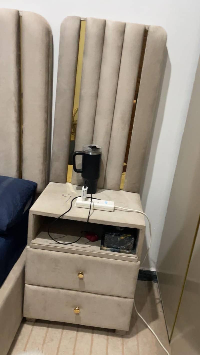 double bed with side tables 1