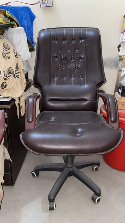 Executive Office Chair for sale_Brown Leather