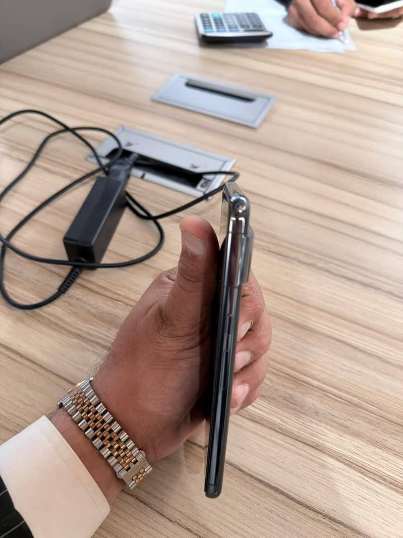 Google Pixel 8 Pro 2