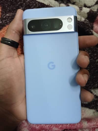 Google Pixel 8 Pro