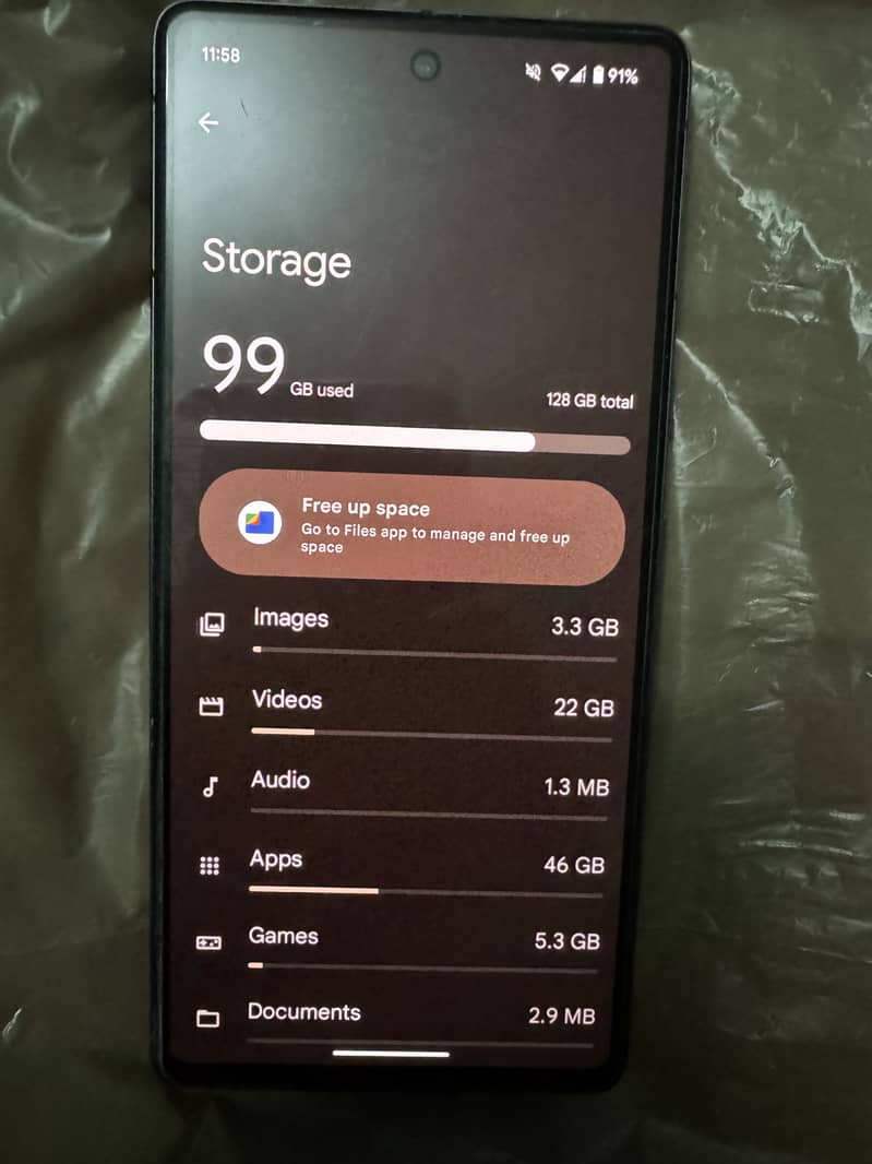 Google Pixel 7 4