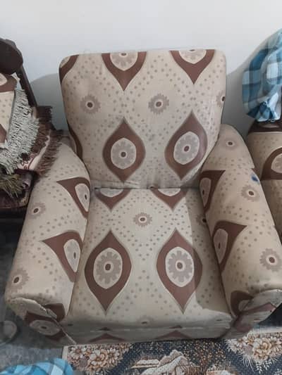 1 seater 2 sofa avalible